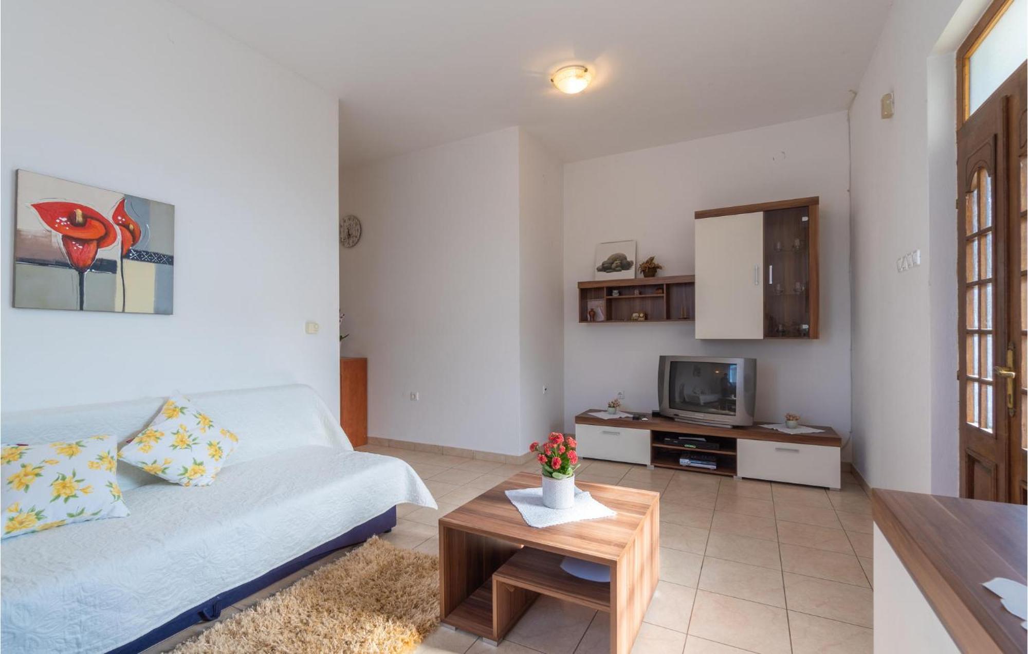 Awesome Apartment In Pula With Wifi Exterior photo